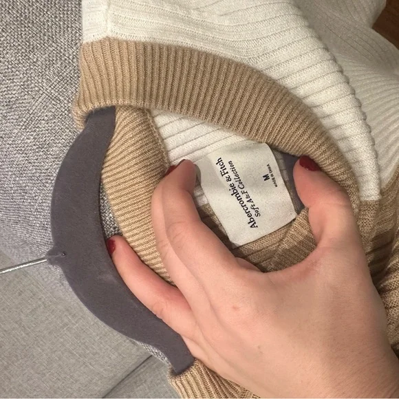 Two-Tone Ribbed Sweater - Picture 2 of 2